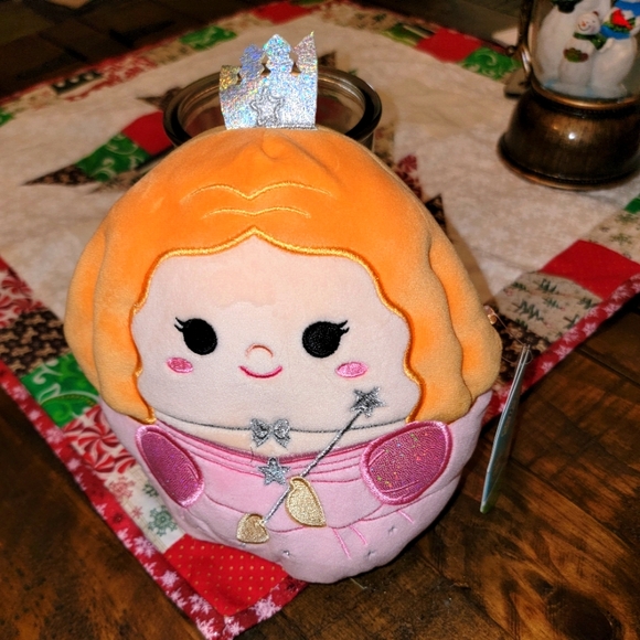 Squishmallows Glinda the Good Witch - Picture 1 of 3